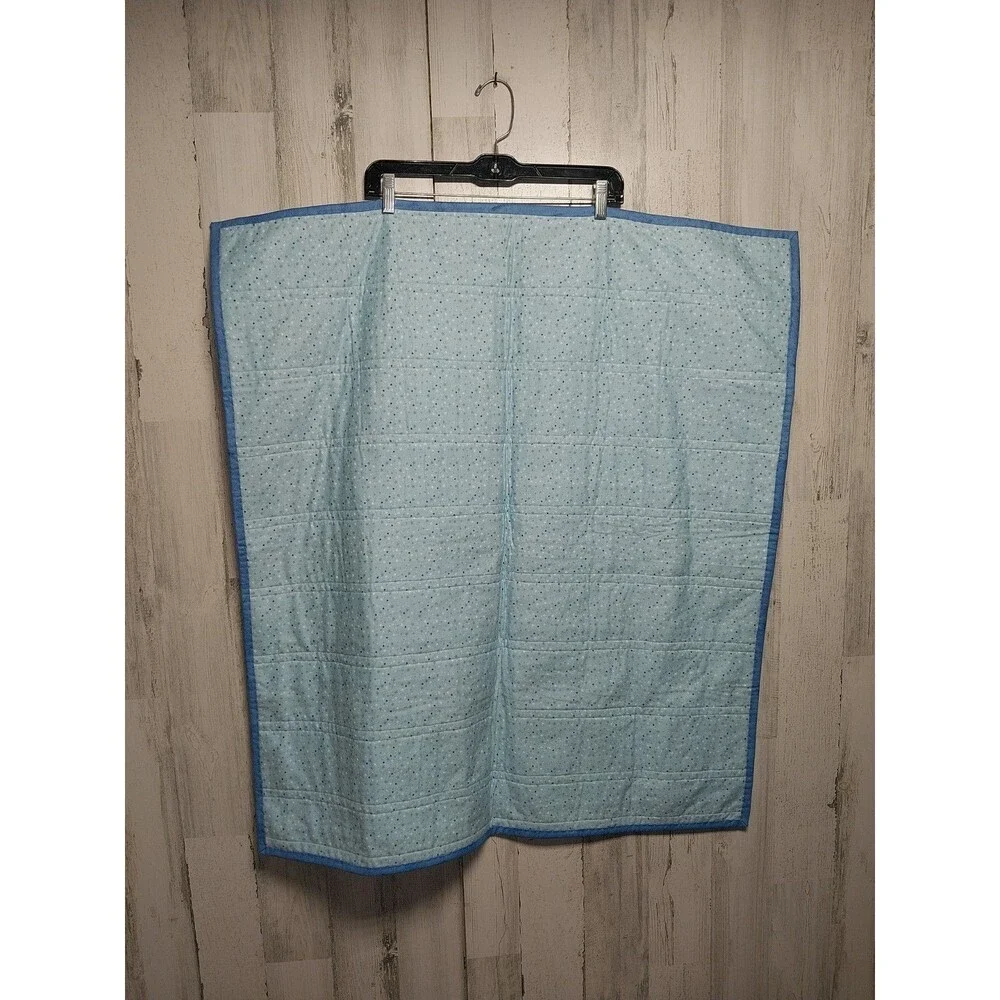 Handmade Baby Whale Quilt 32.5
